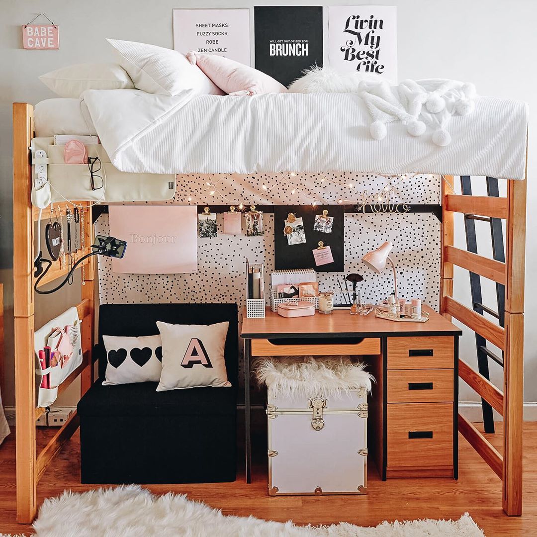 15 Must-Have Dorm Room Essentials - Thistlewood Farm