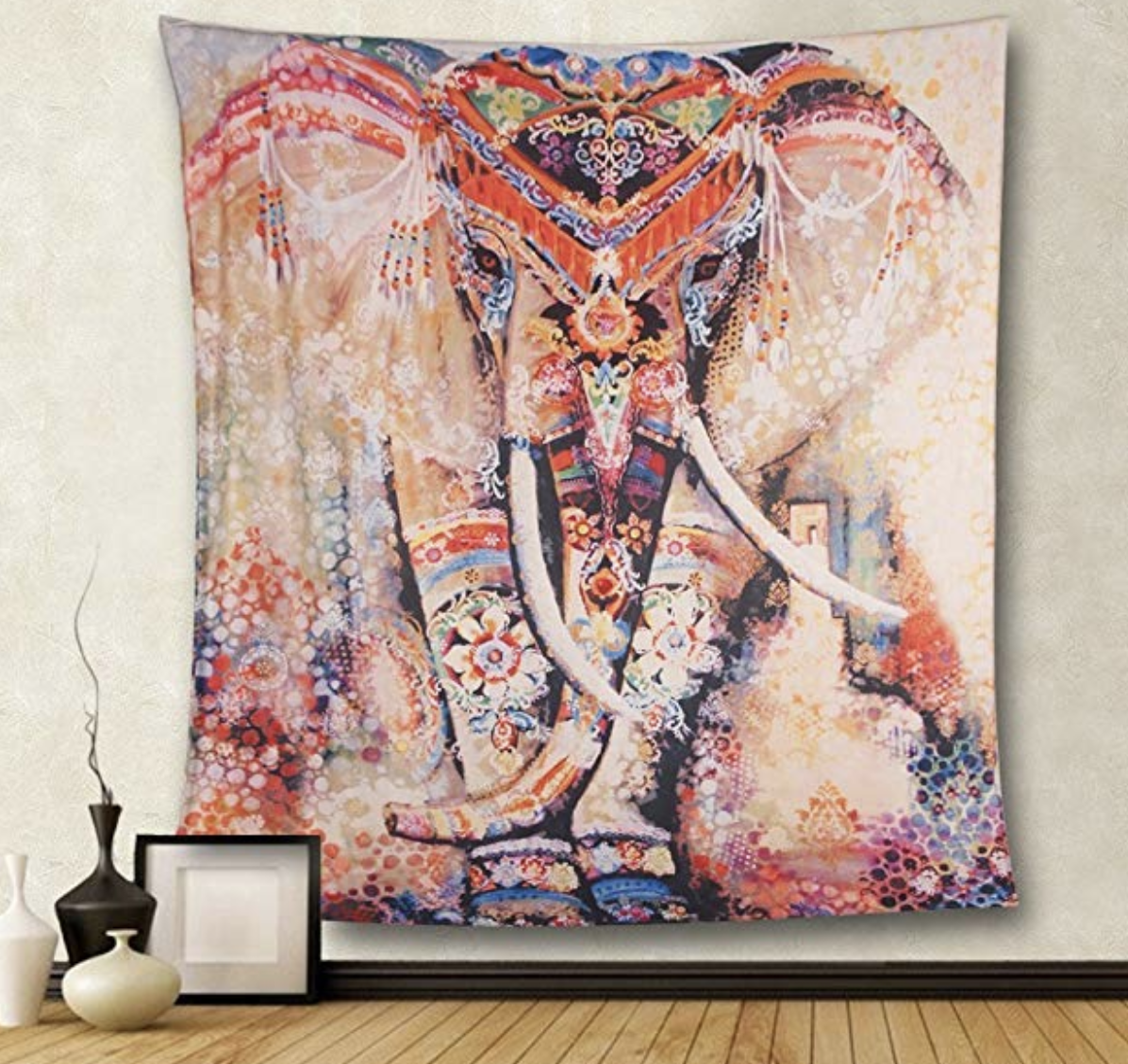 25 Cheap Tapestries that are PERFECT for your college dorm room! Easy and cheap way to decorate your dorm room! DIY dorm decor. Freshman year college . room decorations. Dorm Inspo #dorm #dormdecor #tapestry