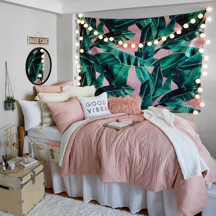 Best tapestries for online college dorms